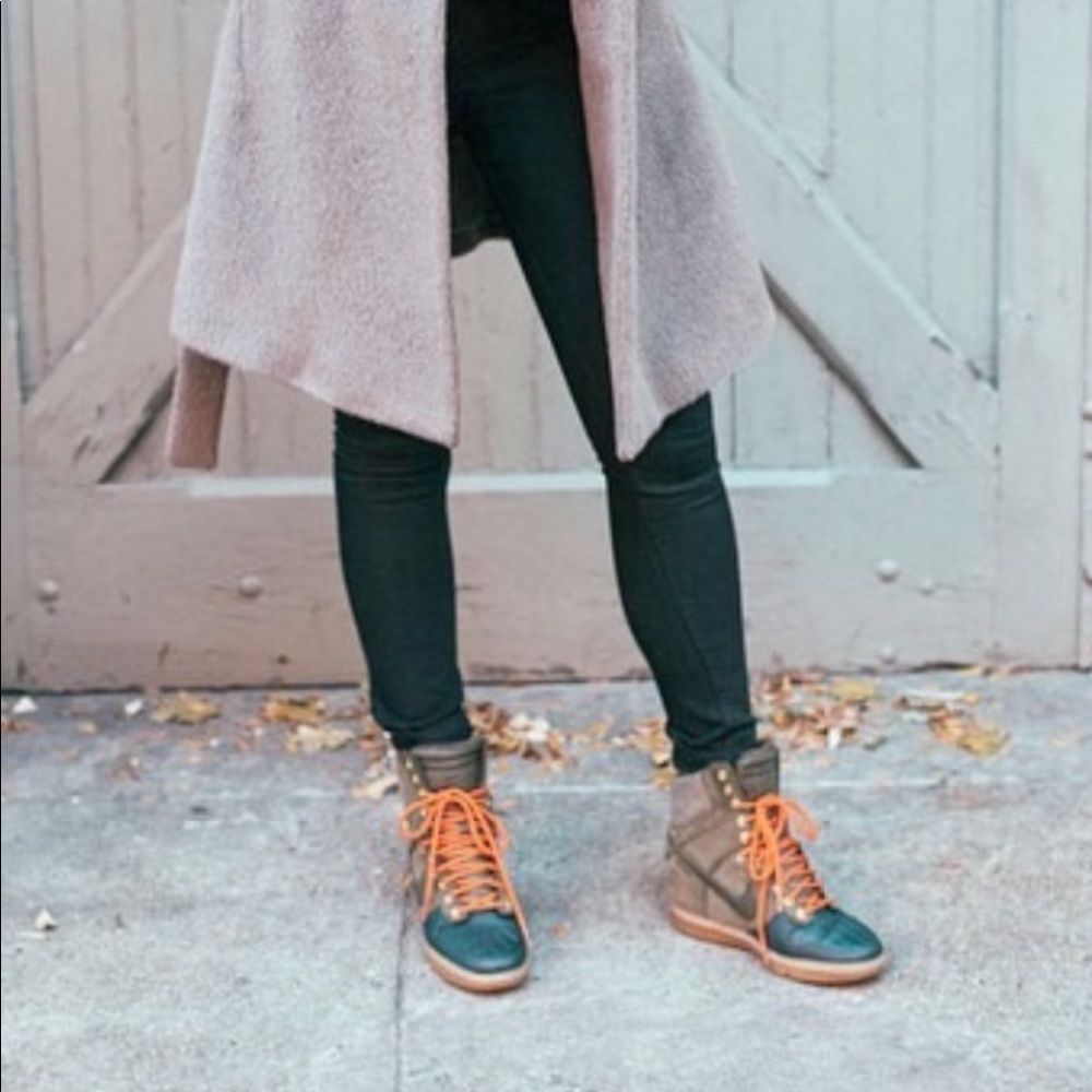 Nike sneakerboot
